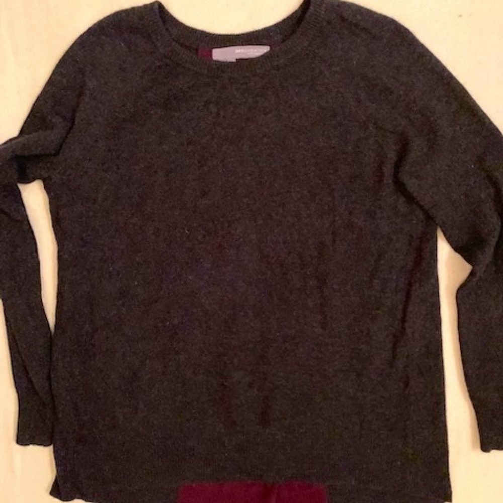 360 Cashmere Sweater Size Small